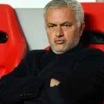 Mourinho thẳng thừng: 'Chưa nghĩ đến Real Madrid, Benfica có việc khác quan trọng hơn' 1