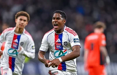 Endrick 'bùng nổ' tại Lyon, phản ứng bất ngờ khi bị đặt lên bàn cân với huyền thoại Benzema 1