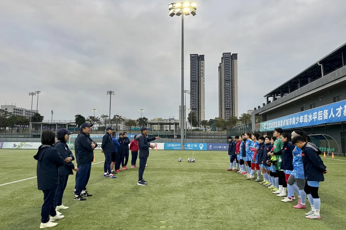 ĐT nữ Việt Nam tới Trung Quốc tập huấn trước Tết 1